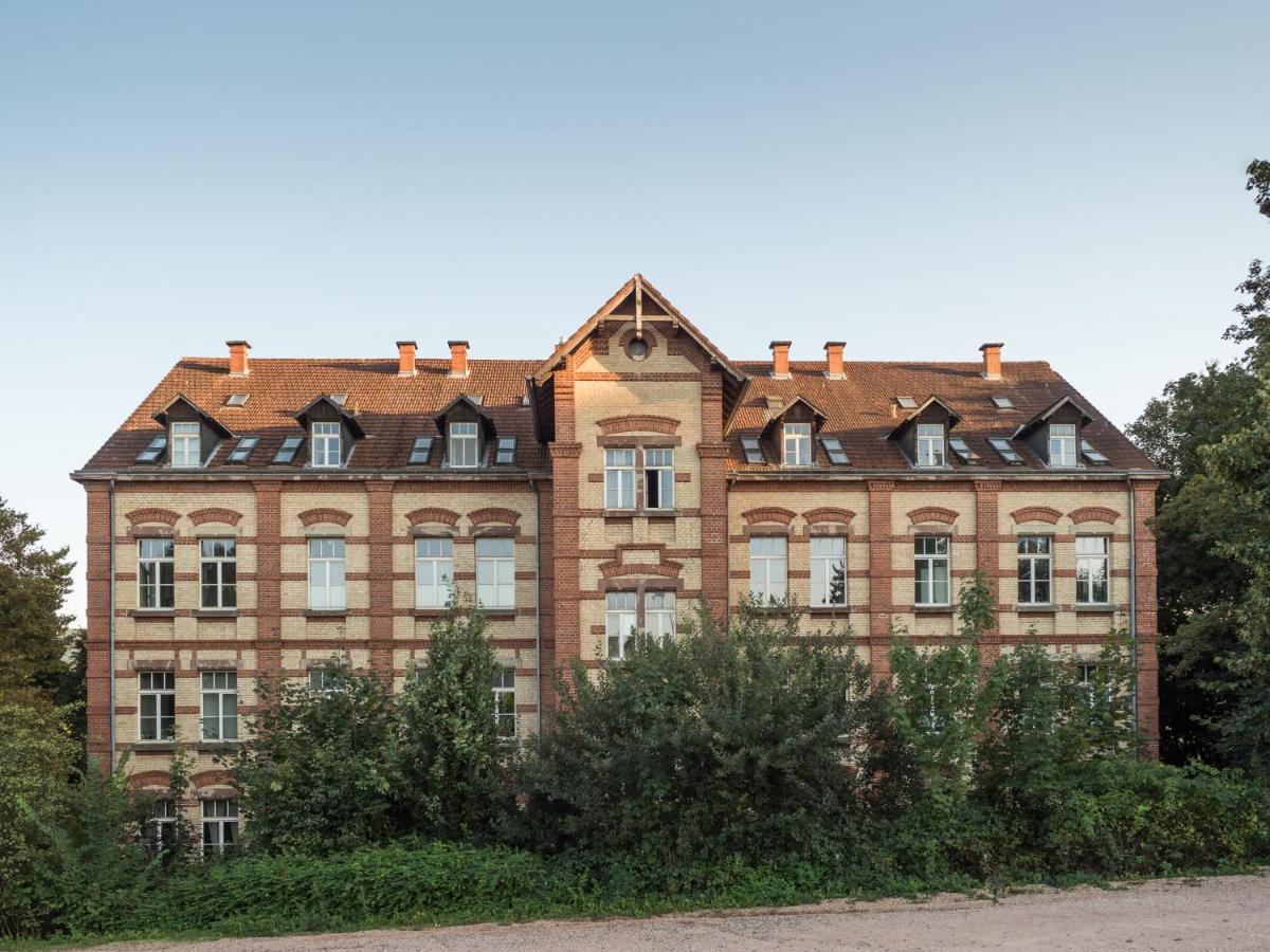 Schwarzlins Loftraum - Stilvolles Apartment Mit Smart Tv, Netflix, Disney Plus, Schnellem Wlan, Parken, Nespresso Sankt Ingbert Exteriör bild
